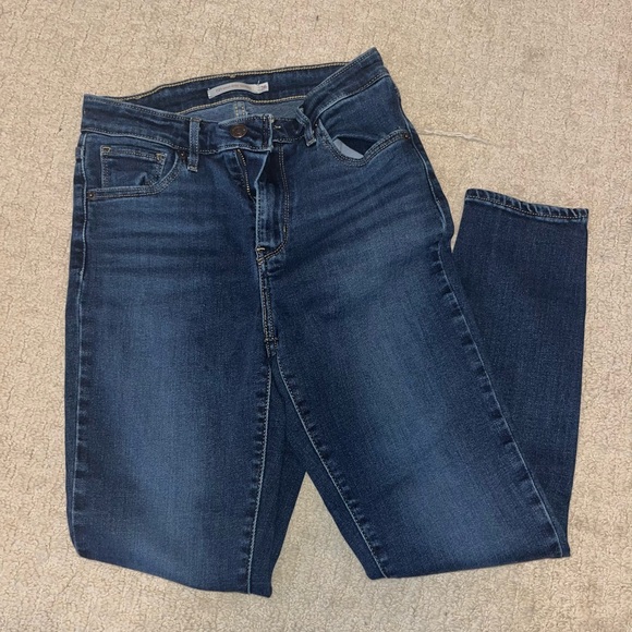 Levi’s High Rise Skinny Jeans - Picture 1 of 4